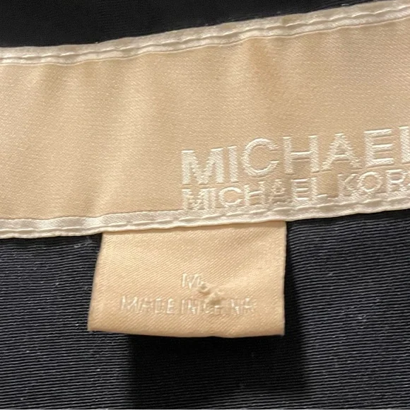 Elegant Black Michael Kors Women's Trench Coat - Picture 5 of 5